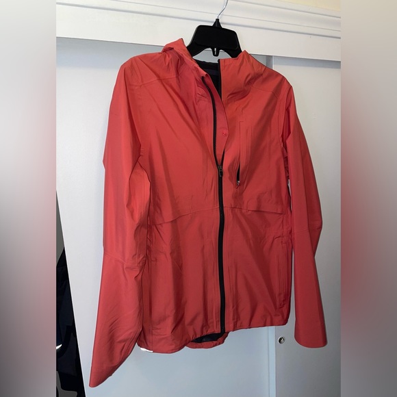 Lululemon Glyde Outpour Shell Rain Windbreaker Jacket In Salmon Pink Size Small - Picture 16 of 16